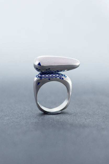 Elevate Your Style with Our 'Equilibrium' Silver and Blue Enamel Ring - A Minimalist Masterpiece of Balance and Elegance